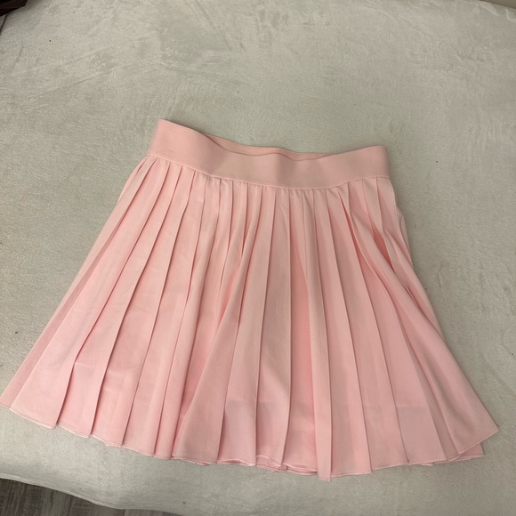 TNA Aritzia pink tennis skirt size small - Picture 1 of 2